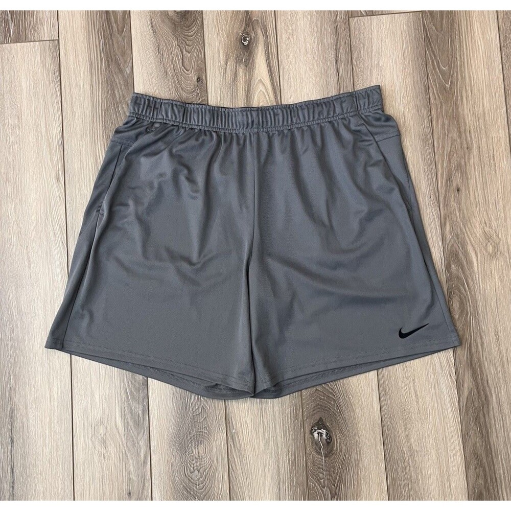 Nike Dri-Fit Men's Gray Athletic Shorts Sz L Pockets Drawstring Elastic Waist
